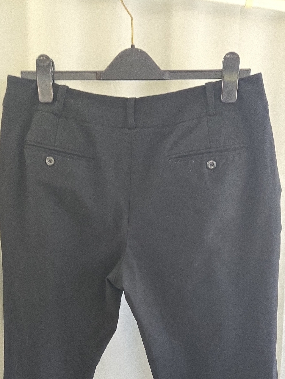 Mossimo Supply Co. Black Cropped Capri Pants - Picture 6 of 8